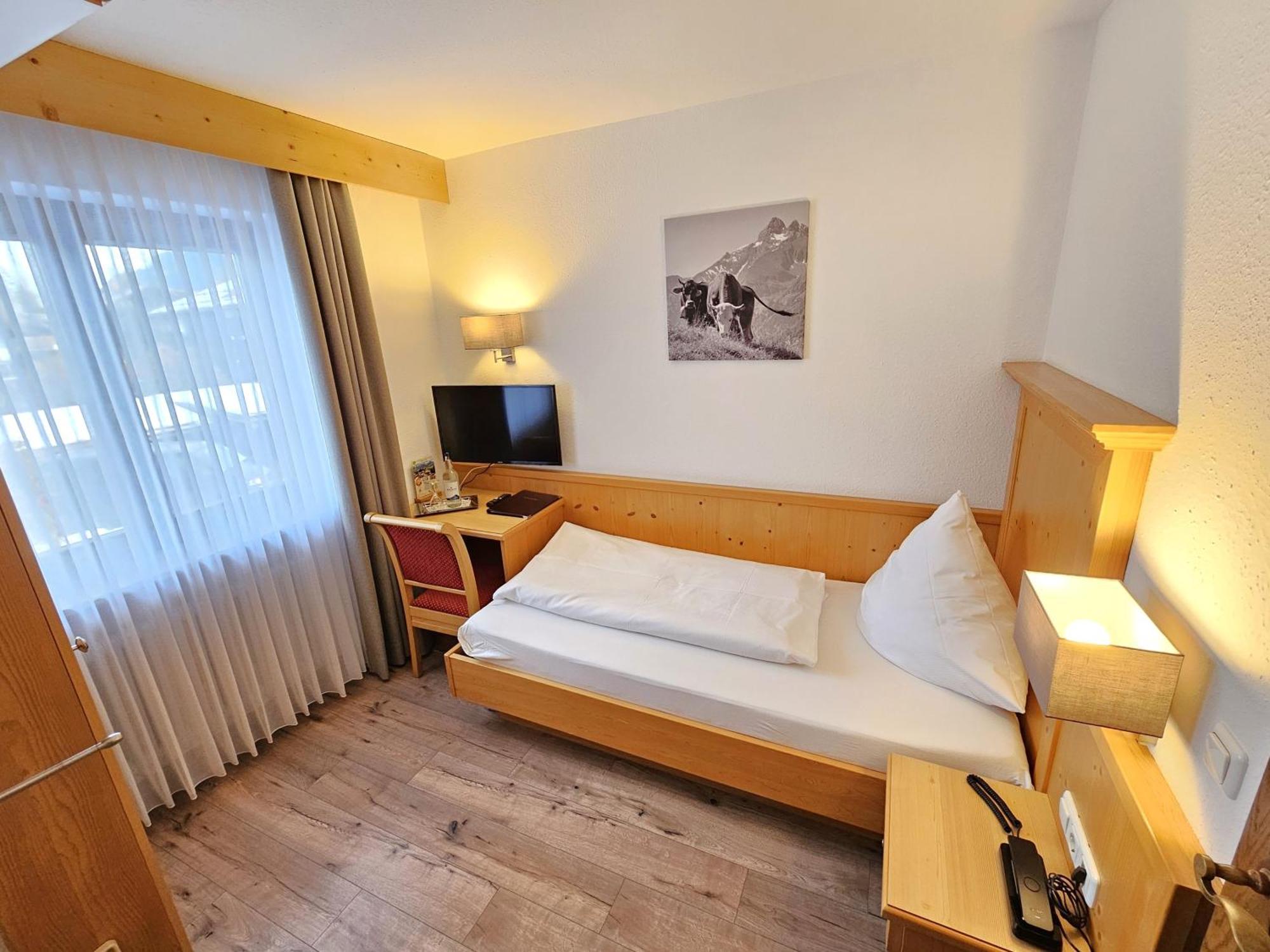 Hotel Cafe Fuggerhof 奥伯斯特多夫 外观 照片